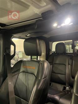 جيب جلاديتور